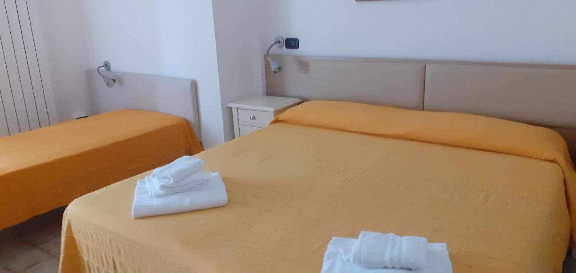 Hotel & Residence Stella Maris Pietra Ligure Ngoại thất bức ảnh